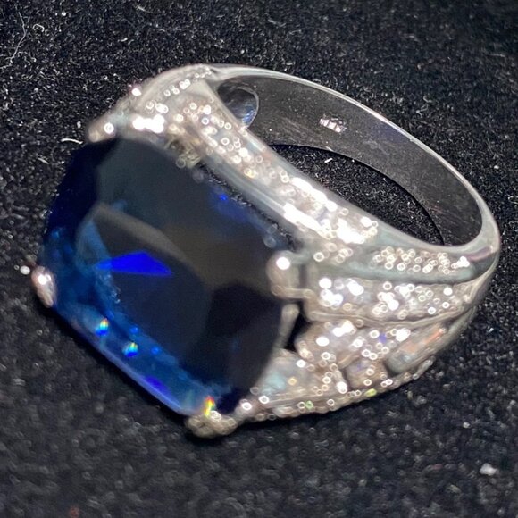 Ring Size 6 Blue Faceted CZ Cubic Zirconia Sterling Silver Stamped 925 Vintage J - Picture 12 of 14